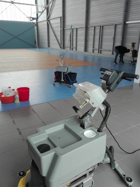 entreprise de nettoyage spécialisée dans le nettoyage de bureaux à bordeaux