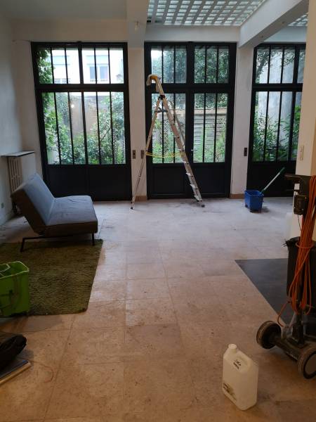 Désinfection de locaux professionnels contre le virus de la grippe à proximité de Bègles 33