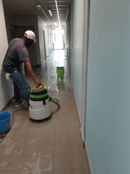 Trouver une entreprise de nettoyage pour désinfecter mes locaux professionnels dans Bordeaux